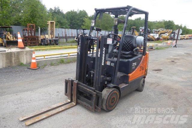 Doosan GC25P-5 其他叉车