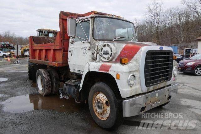 Ford 9000 自卸式货车