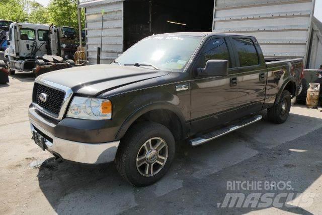 Ford F150 XLT 皮卡车