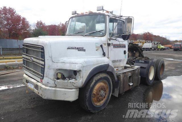 Ford L9000 平板车