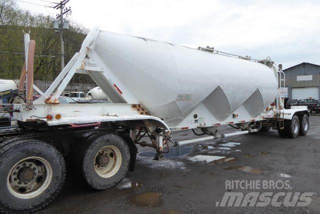 Fruehauf Bulk 罐式拖车