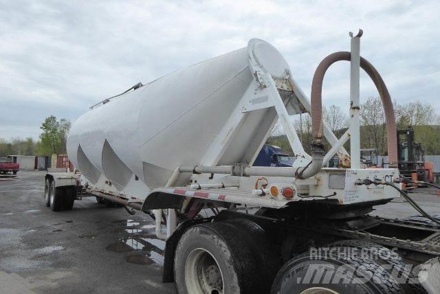 Fruehauf Bulk 罐式拖车