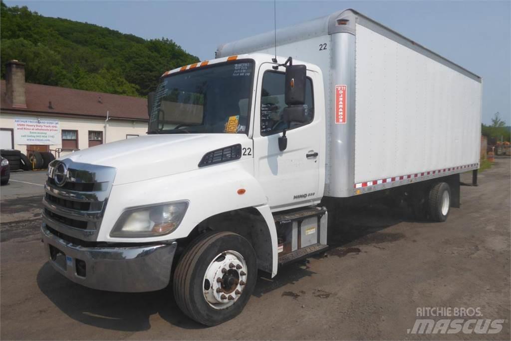 Hino 258 厢式货车