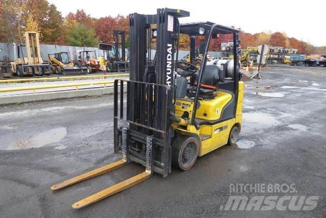 Hyundai 25LC-7A 其他叉车