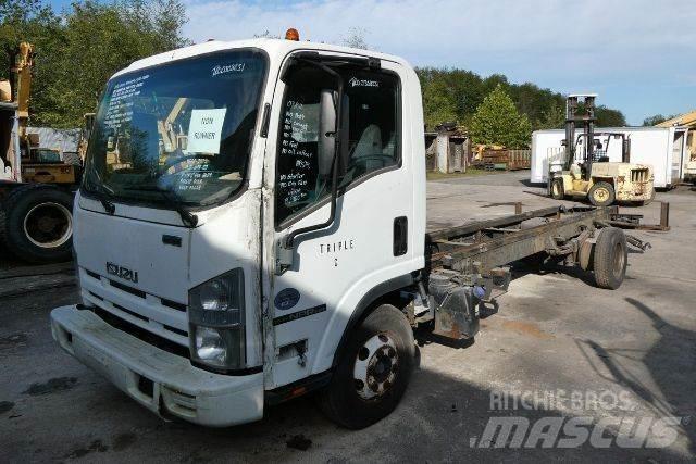 Isuzu NPR HD 平板车
