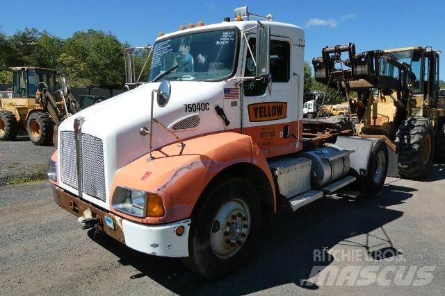 Kenworth T300 平板车