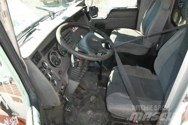 Kenworth T300 平板车