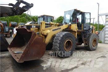 Komatsu WA380-6 轮式装载机