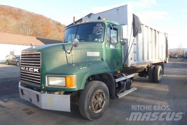 Mack CH612 自卸式货车