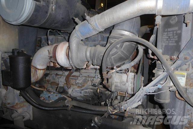 Mack CH613 平板车