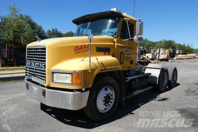 Mack CH613 平板车
