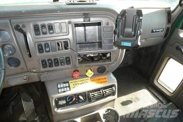 Mack CXN612 平板车