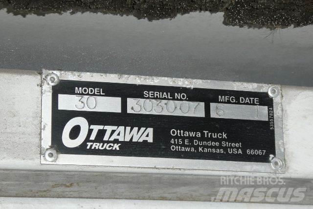 Ottawa 30 码头牵引车