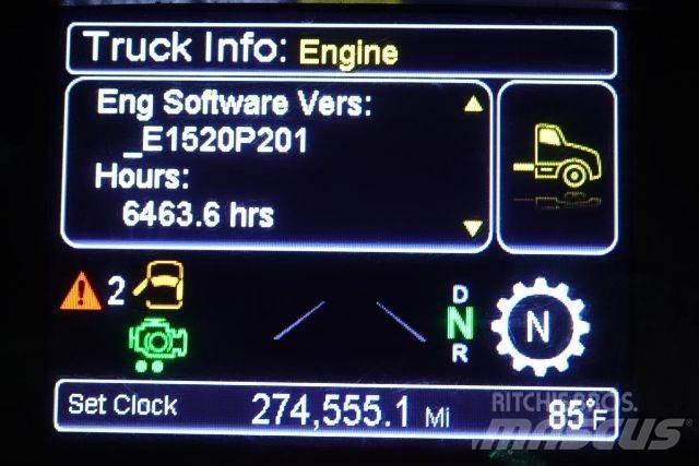 Peterbilt 579 平板车