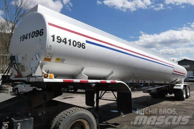 Polar TANK 罐式拖车