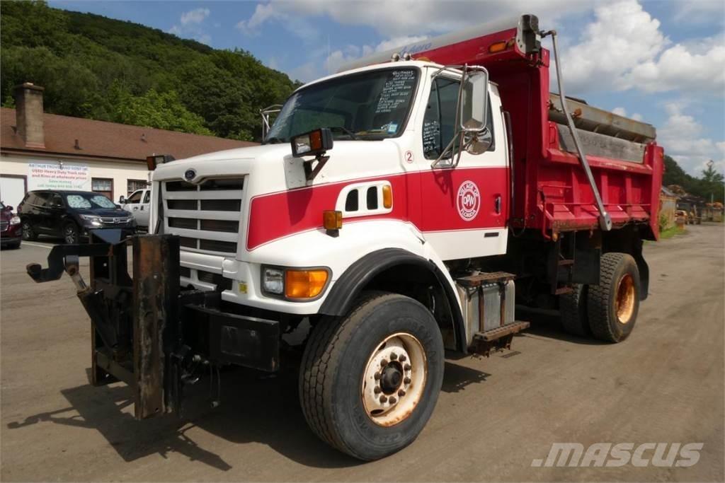 Sterling L7501 自卸式货车