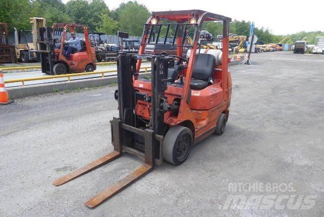 Toyota 7FGCU25 其他叉车
