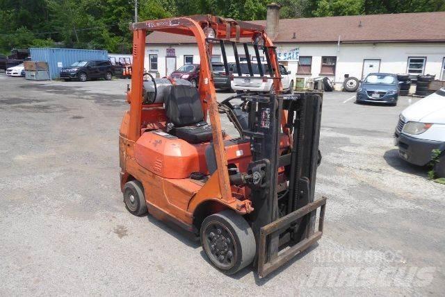 Toyota 7FGCU25 其他叉车