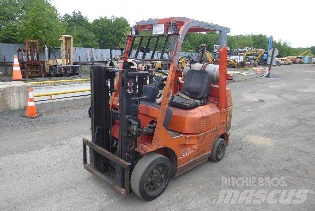 Toyota 7FGCU25 其他叉车
