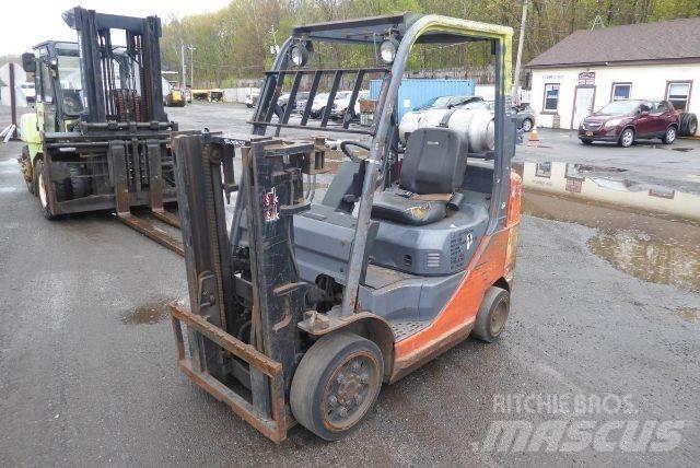 Toyota 8FGCU25 其他叉车