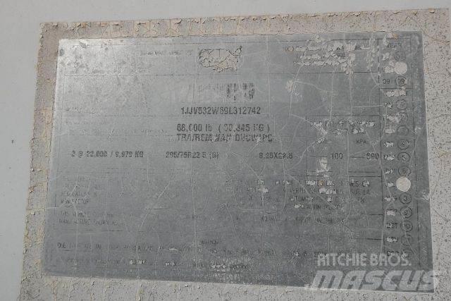 Wabash DVCVHPC 厢式拖车