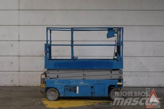 Genie GS-2032 曲臂高空工作平台