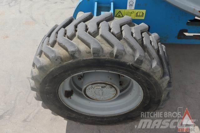 Genie Z34-22RT 曲臂高空工作平台