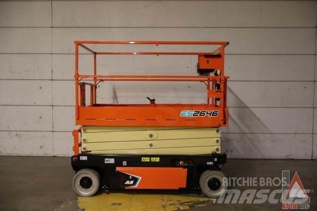 JLG 2646ES 曲臂高空工作平台