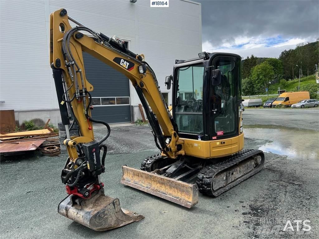 CAT 303.5ECR 履带挖掘机
