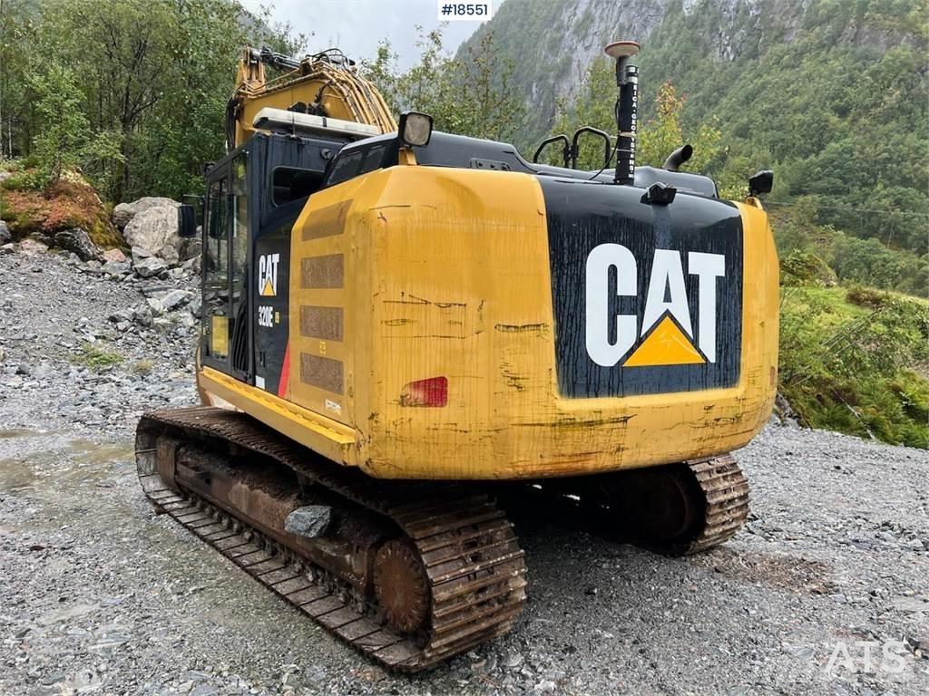 CAT 320E 履带挖掘机