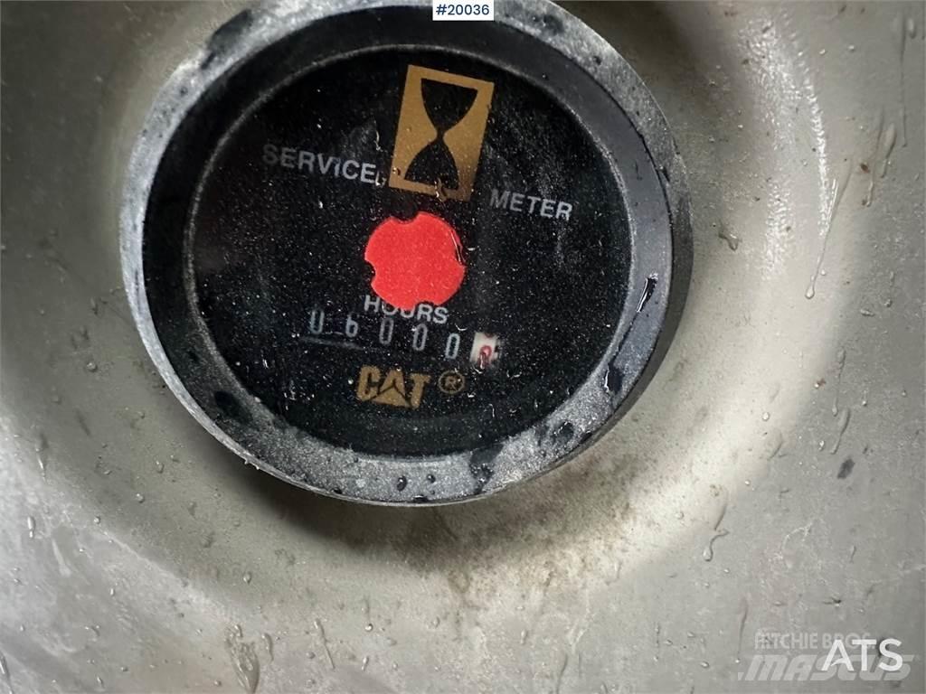 CAT 321C LCR 履带挖掘机