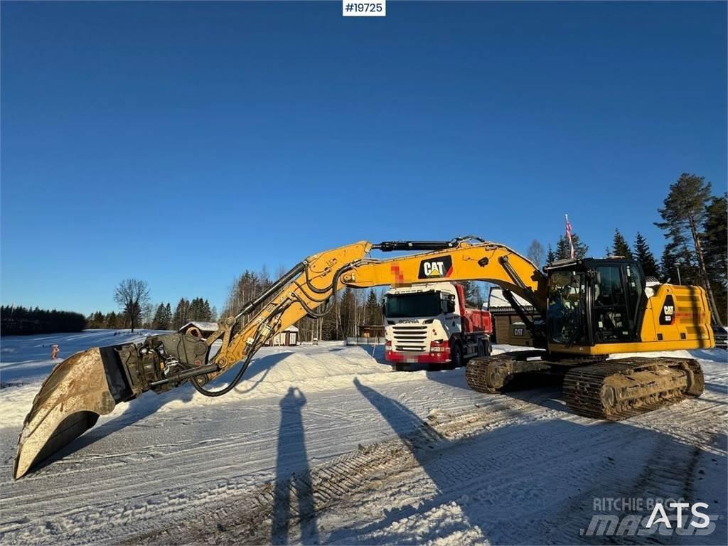 CAT 323 履带挖掘机