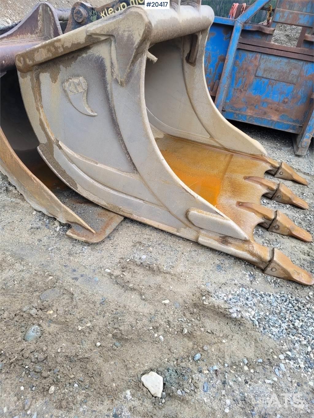 CAT 330F 履带挖掘机