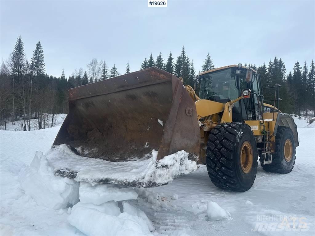 CAT 966G 轮式装载机