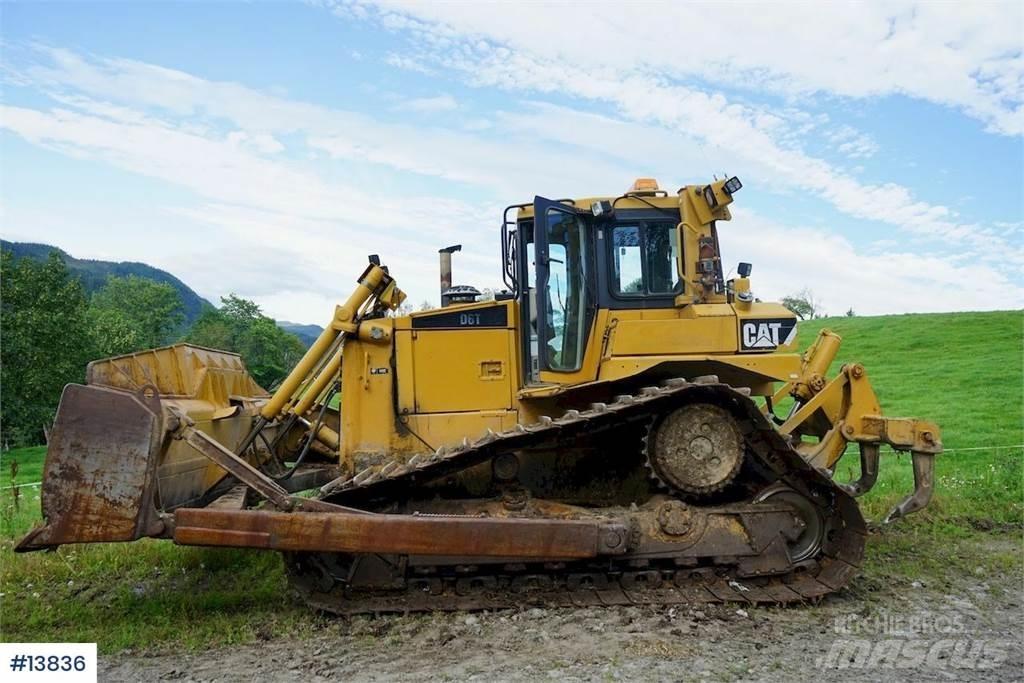CAT D6T 履带式推土机