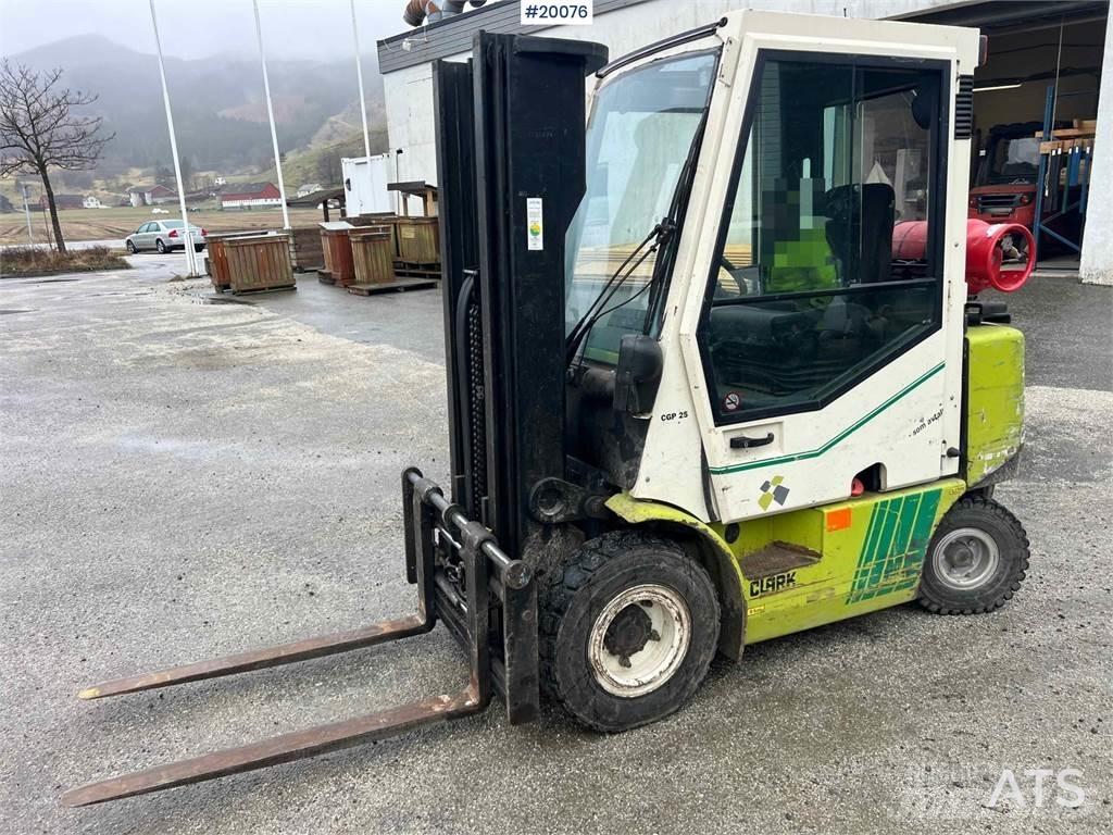 Clark CGP 25 truck 建筑机械-其他