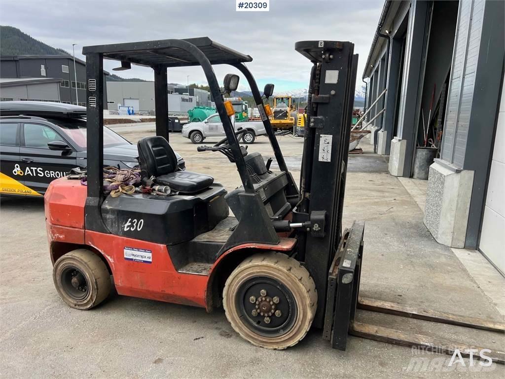  Gaffeltruck FG301 其他叉车
