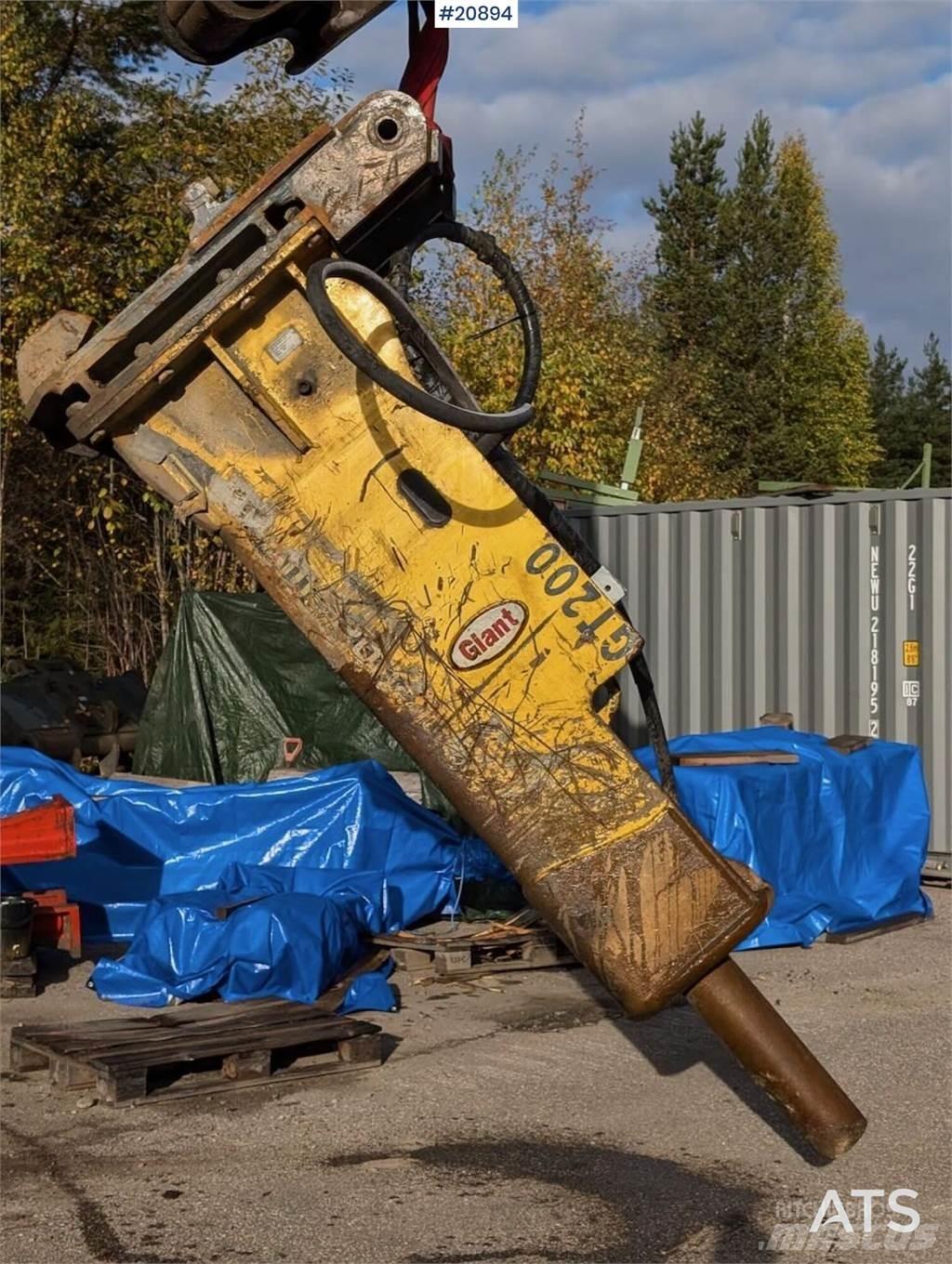 GiANT GT200 破碎锤