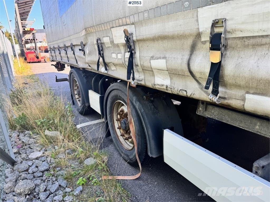 Krone Citysemi. 半挂厢式车