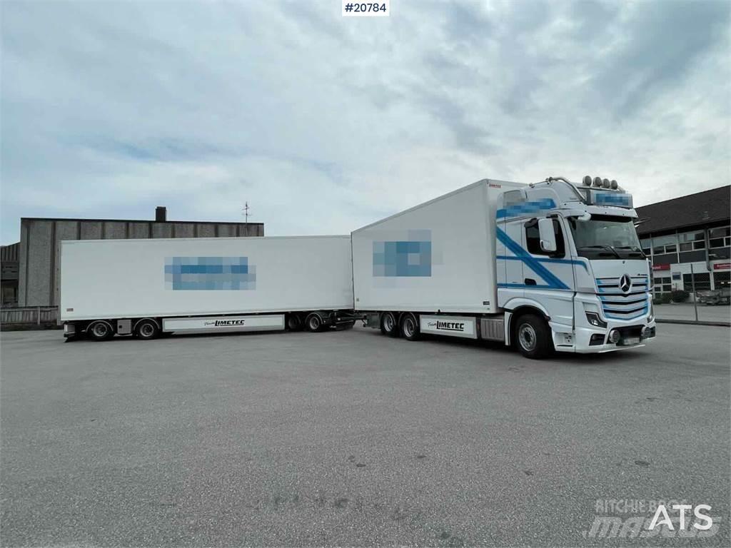 Mercedes-Benz Actros 厢式货车