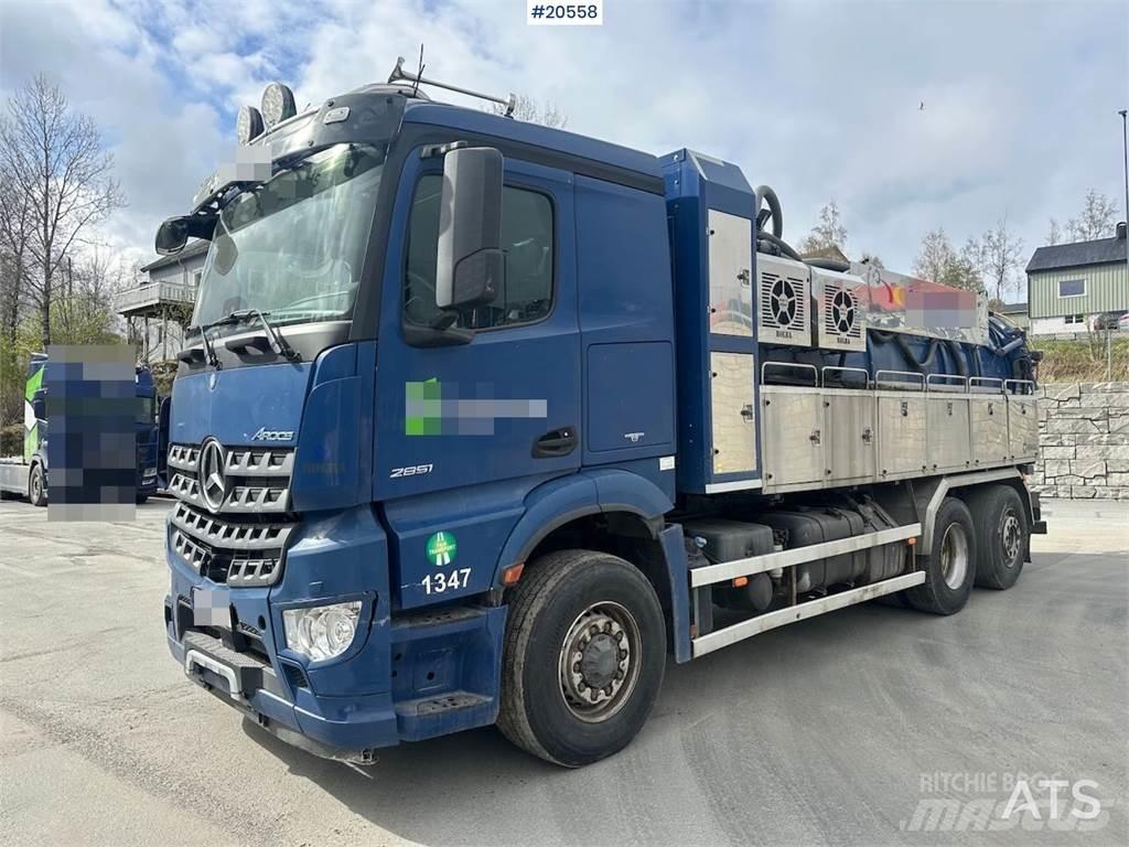 Mercedes-Benz Arocs 市政车