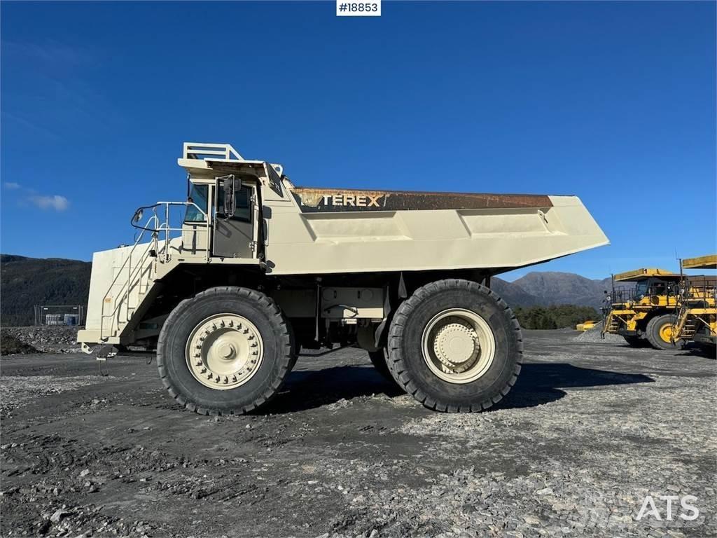Terex TR 100. 翻斗车\公路型自卸车