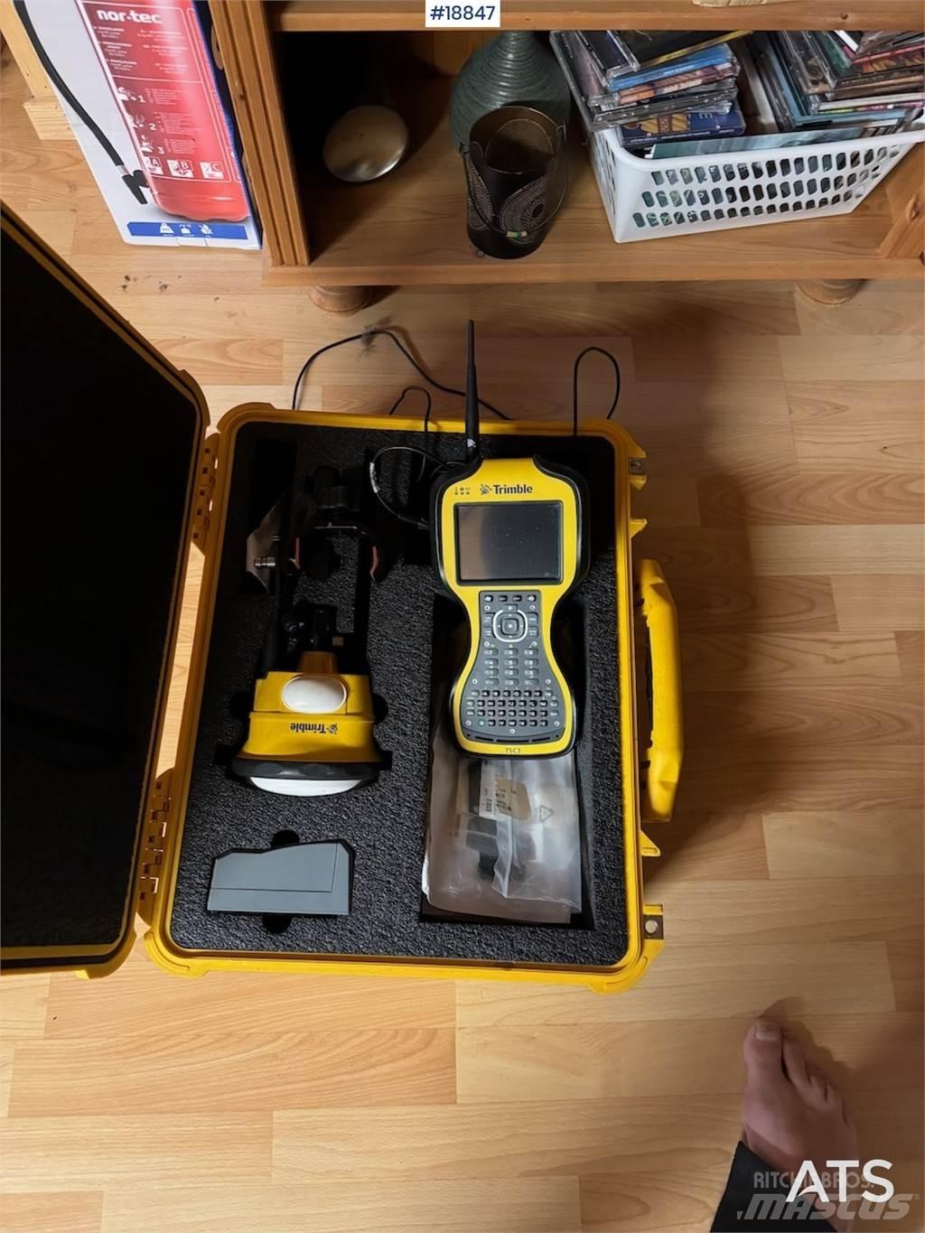 Trimble GPS m/ radio. 建筑机械-其他