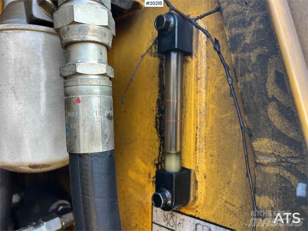 Volvo EC240CL 履带挖掘机