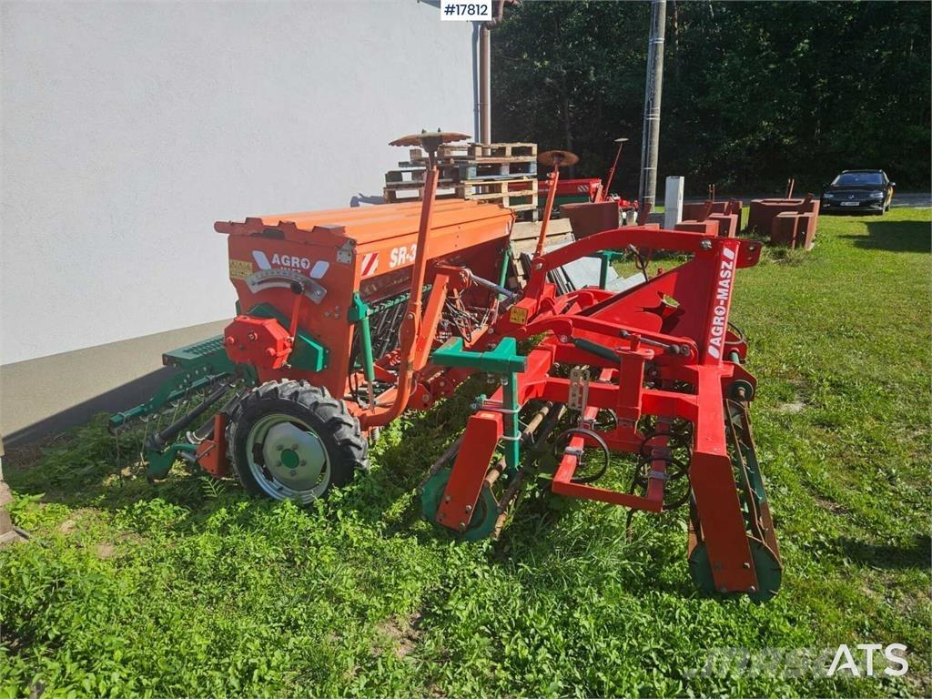 Agromasz SR 300 条播机