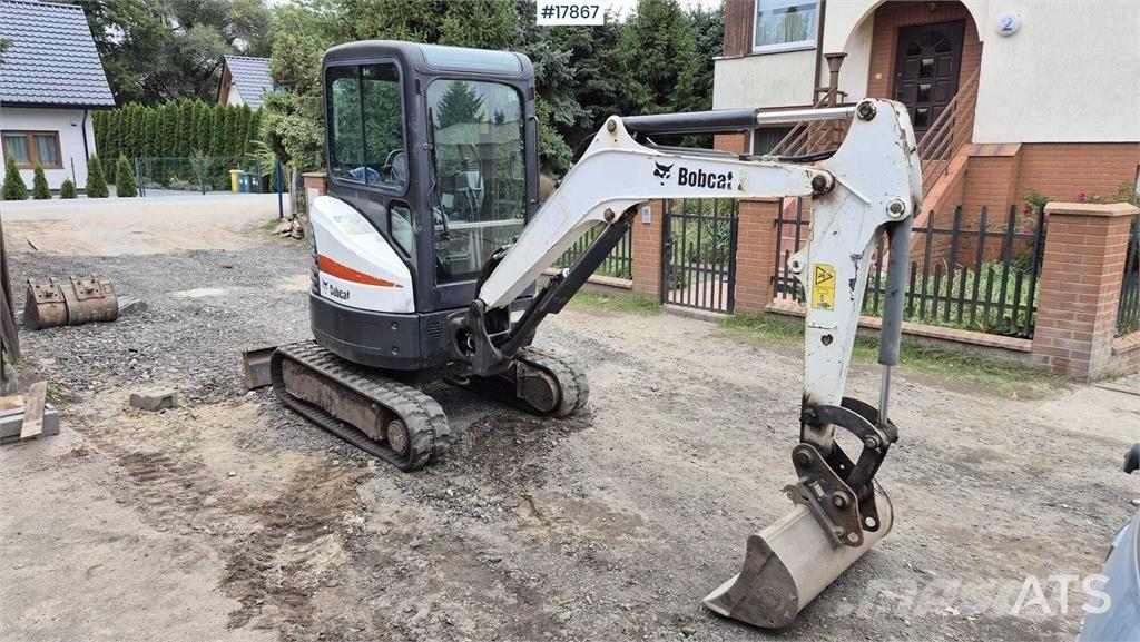 Bobcat E25***EM 小型挖掘机
