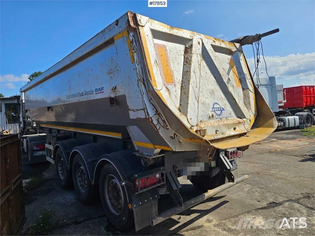 Bodex KIS 3B 自卸半挂车