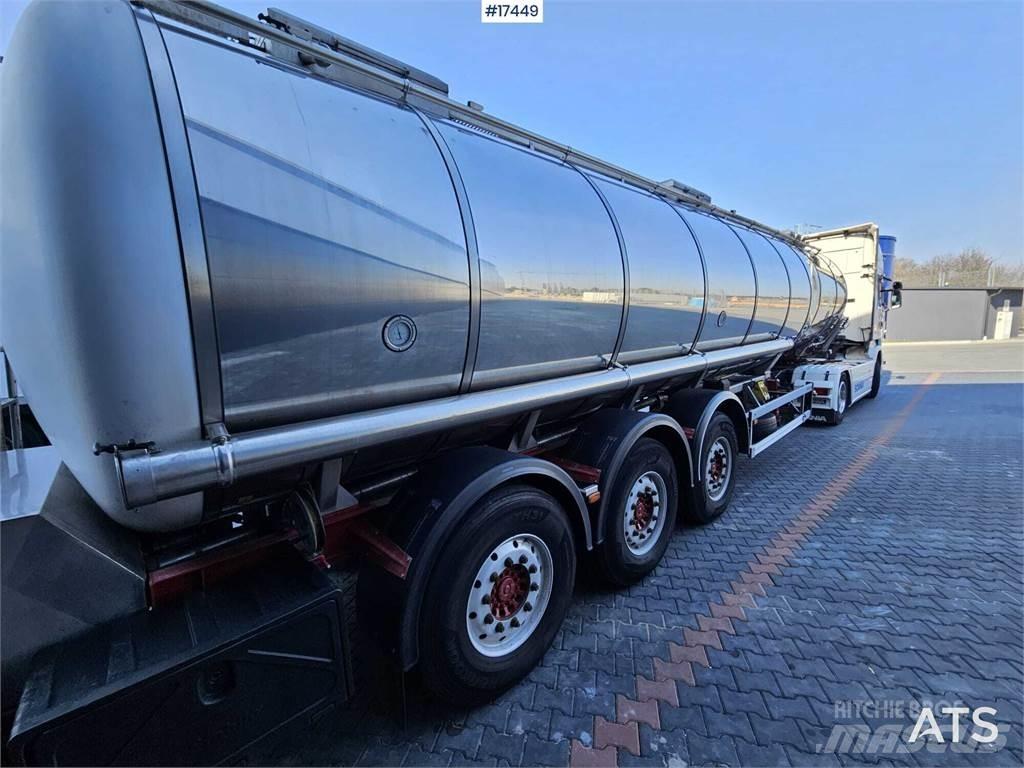 Burg BPO 12-24 ZGZXX 油罐半挂车
