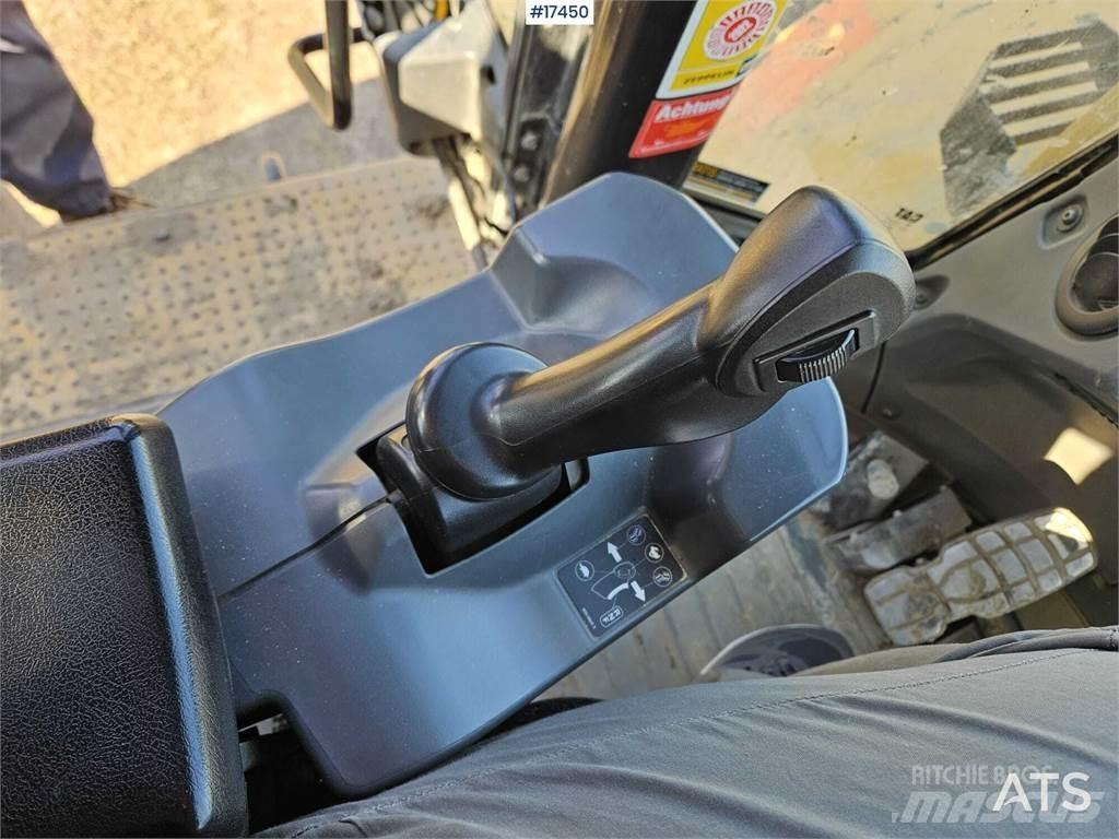 CAT 966M 轮式装载机