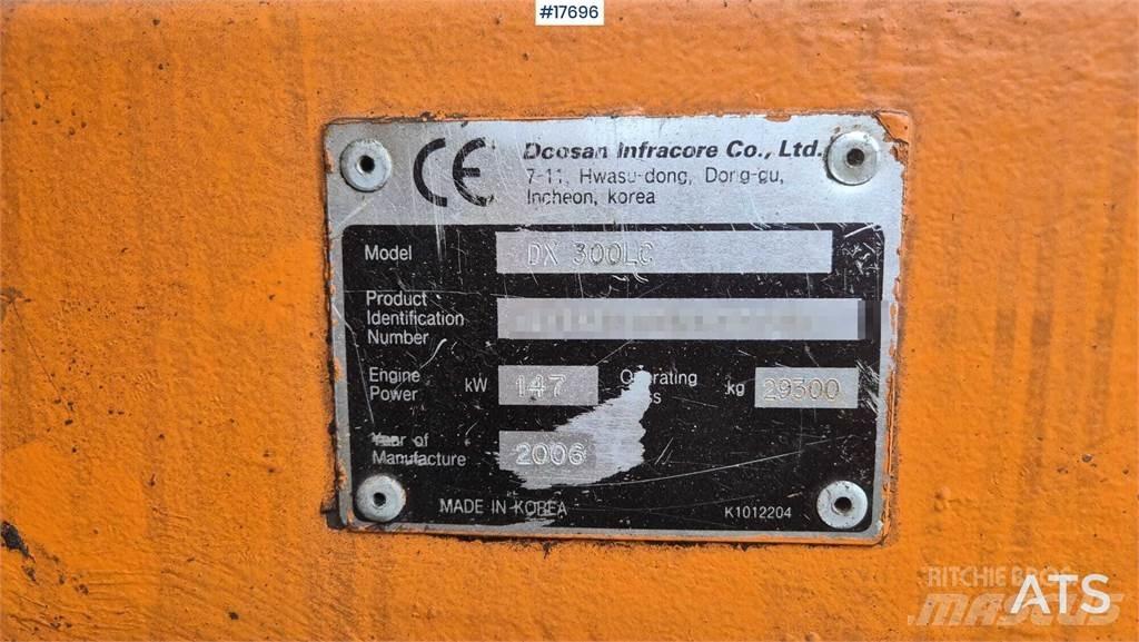Doosan DX 300 LC 履带挖掘机